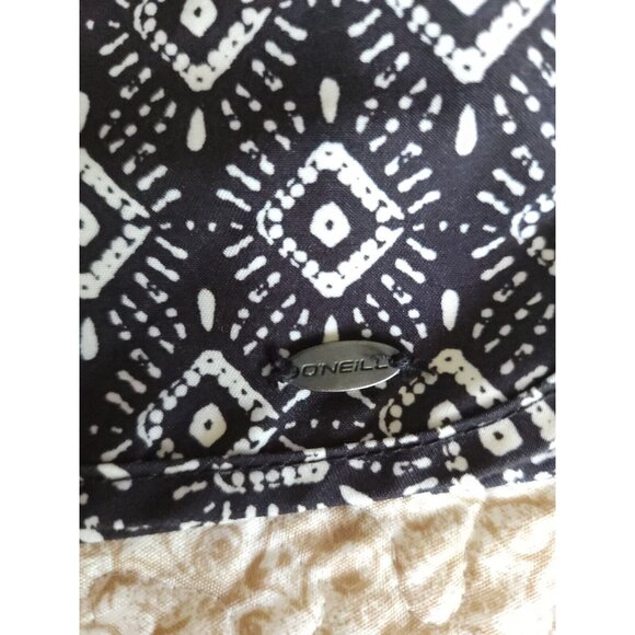 O’Neill Shorts Women's Juniors‎ by O'neill pacific beach Pockets Black/white 30 - Picture 3 of 8